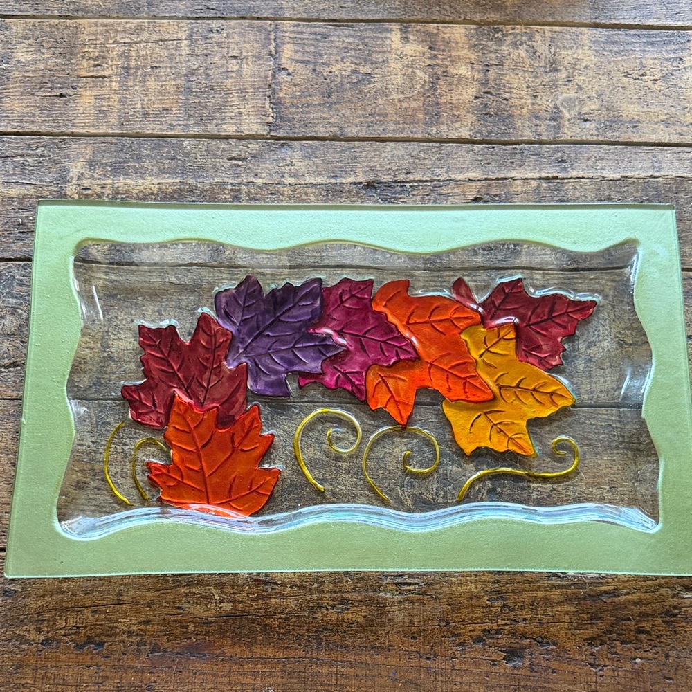 Beautiful Hand Painted Decorative Leaf Glass Tray
